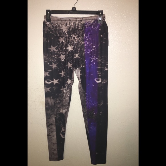 Stretchy/yoga paants - Picture 2 of 2